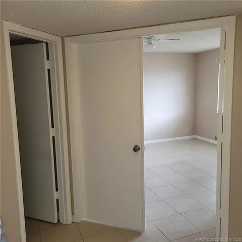 $1,750 | 1526 Southeast Royal Green Circle, Unit 205, Port St. Lucie, FL 34952