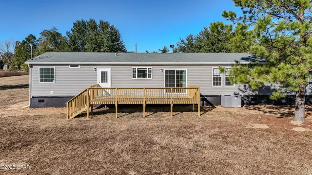 $279,000 | 5375 Suncrest Road, Marianna, FL 32448