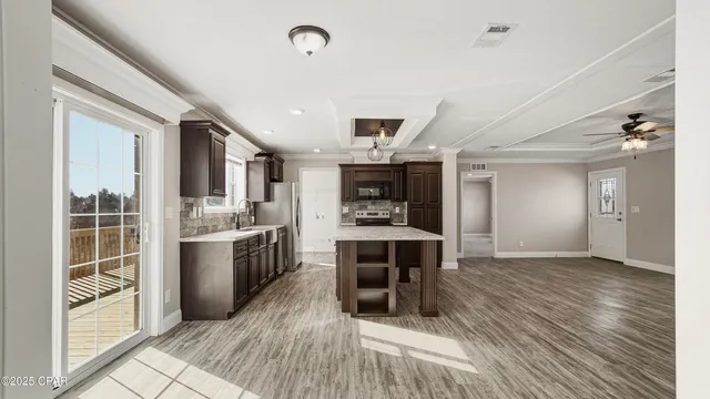 $279,000 | 5375 Suncrest Road, Marianna, FL 32448