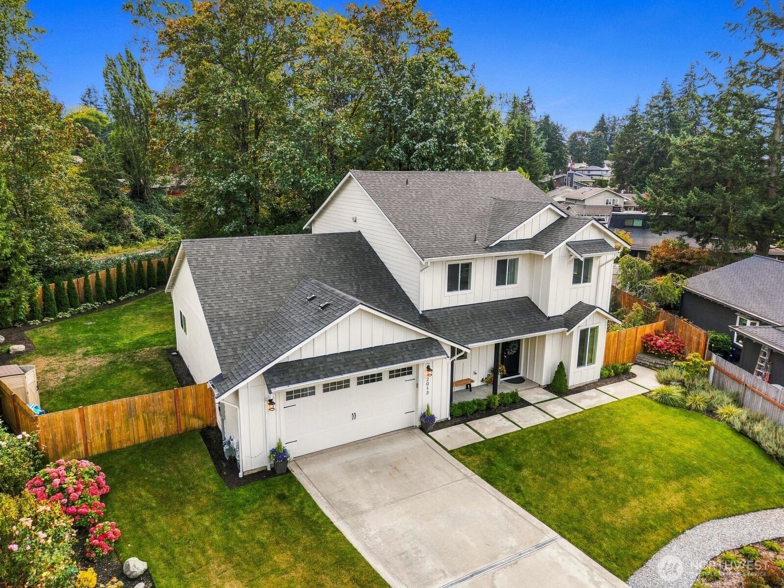 2013 Southeast 18th Court Renton, WA 98055 - Photo 34 of 40 Gallery Image 34