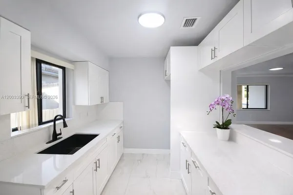 $3,800 | 1610 Northwest 31st Avenue, Miami, FL 33125