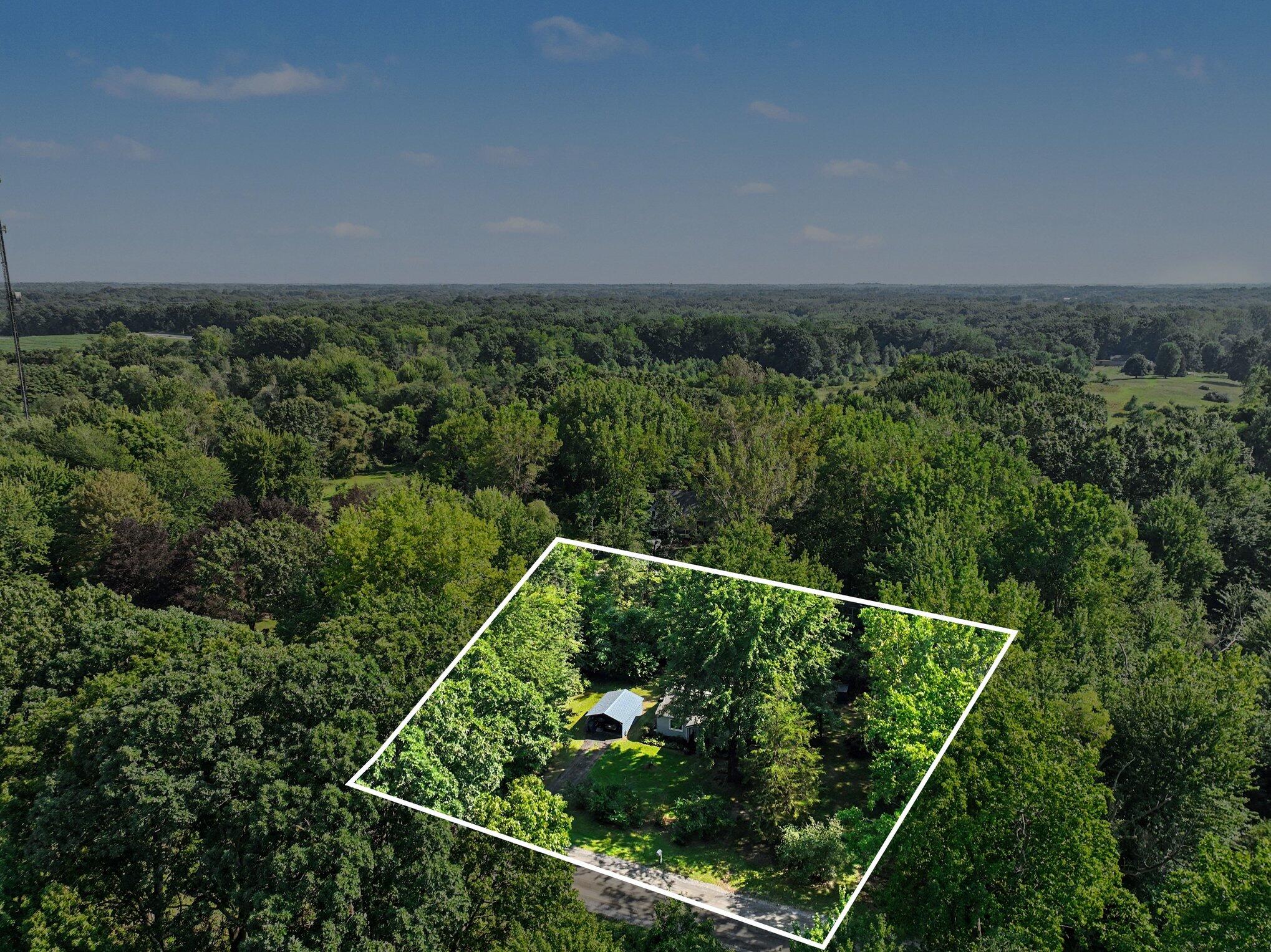 4650 Carmody Road Benton Harbor, MI 49022 - Photo 17 of 18 020_file_3499