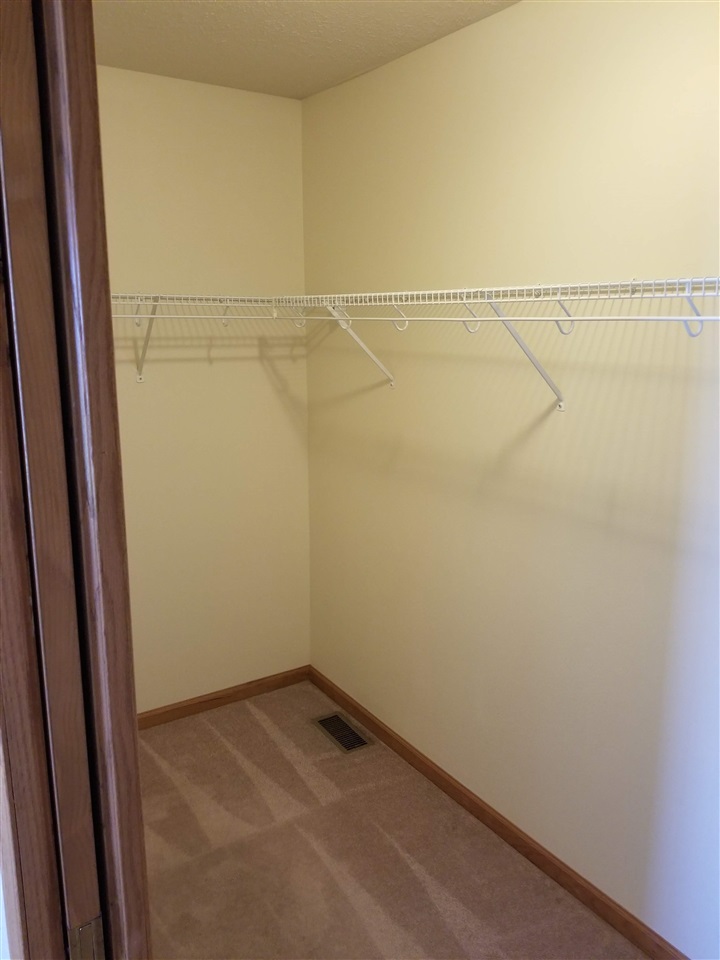 502 Cross Plains Road Rockford, IL 61107 - Photo 6 of 15 Gallery Image 6