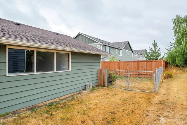 $487,000 | 185 Southwest 3rd Avenue, Oak Harbor, WA 98277