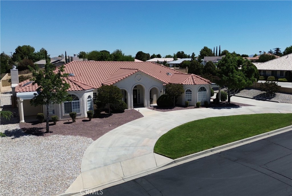 20230 Quail Run Road Apple Valley, CA 92308 - Photo 3 of 71