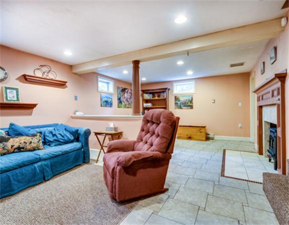 22 Upton Road Westborough, MA 01581 - Photo 25 of 30 Gallery Image 25