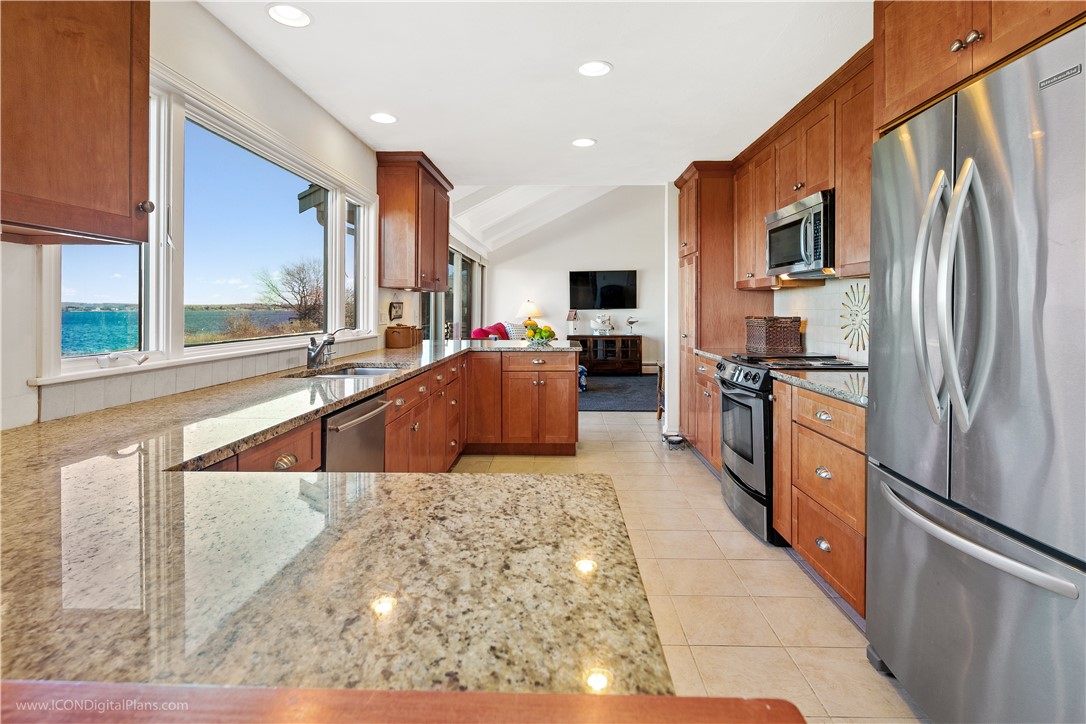 22 Oliver Hazard Perry Road Portsmouth, RI 02871 - Photo 16 of 50 Gallery Image 16