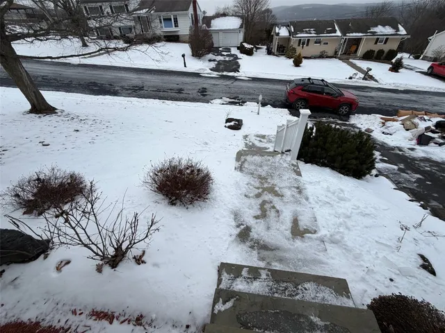 $1,850 | 17 Dover Drive, Endicott, NY 13760