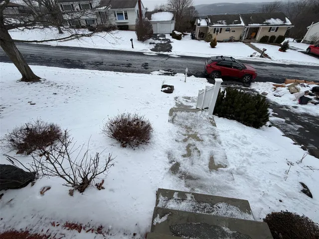 $1,850 | 17 Dover Drive, Endicott, NY 13760