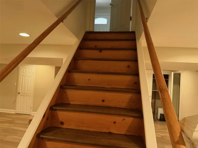 $1,850 | 17 Dover Drive, Endicott, NY 13760