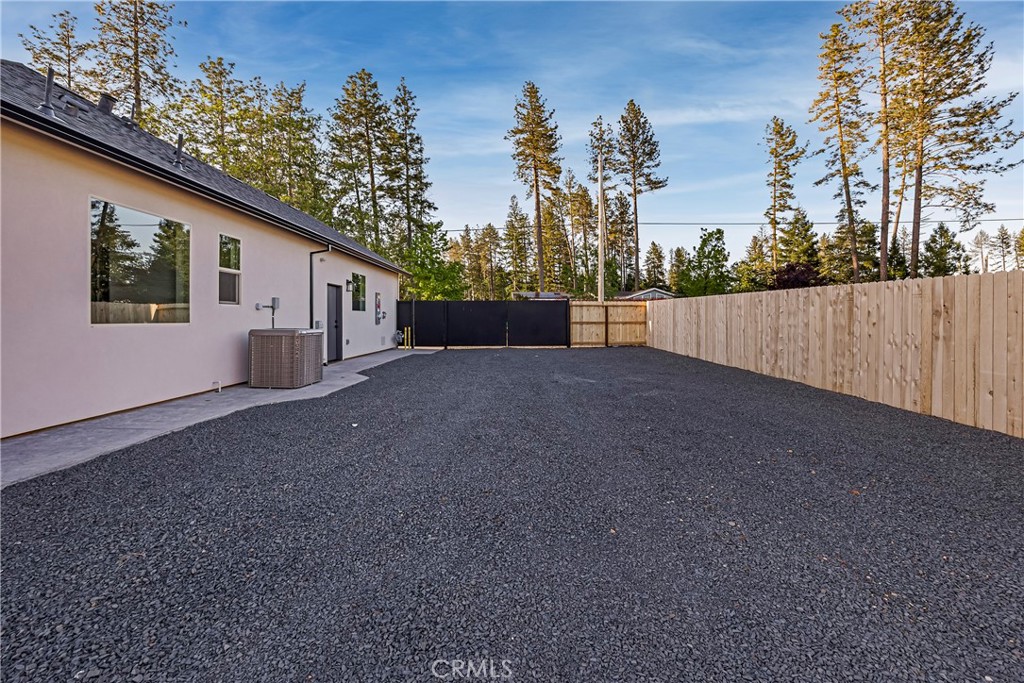 500 Sunset Drive Paradise, CA 95969 - Photo 38 of 43 a view of a house with a backyard