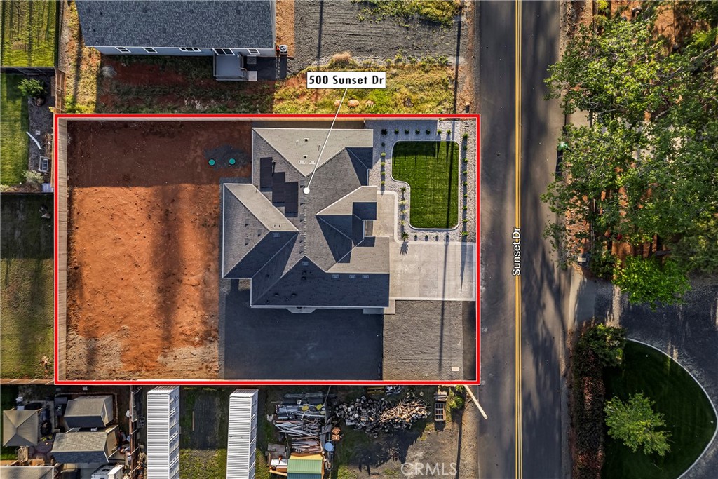 500 Sunset Drive Paradise, CA 95969 - Photo 42 of 43 an aerial view of houses with an outdoor space