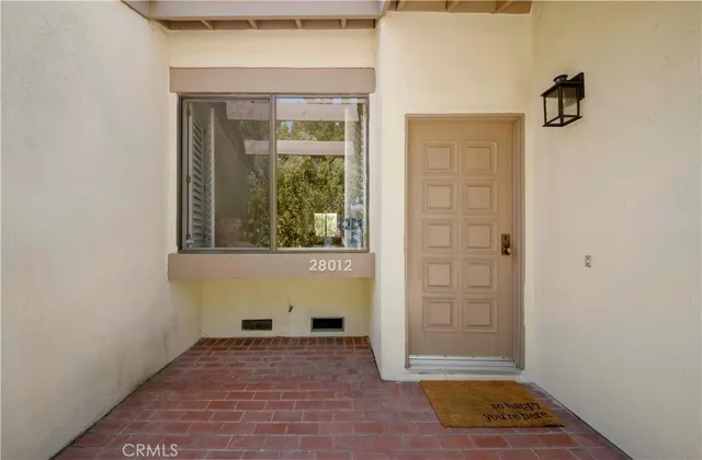 $1,195,000 | 28012 Ridgeforest Court, Rancho Palos Verdes, CA 90275