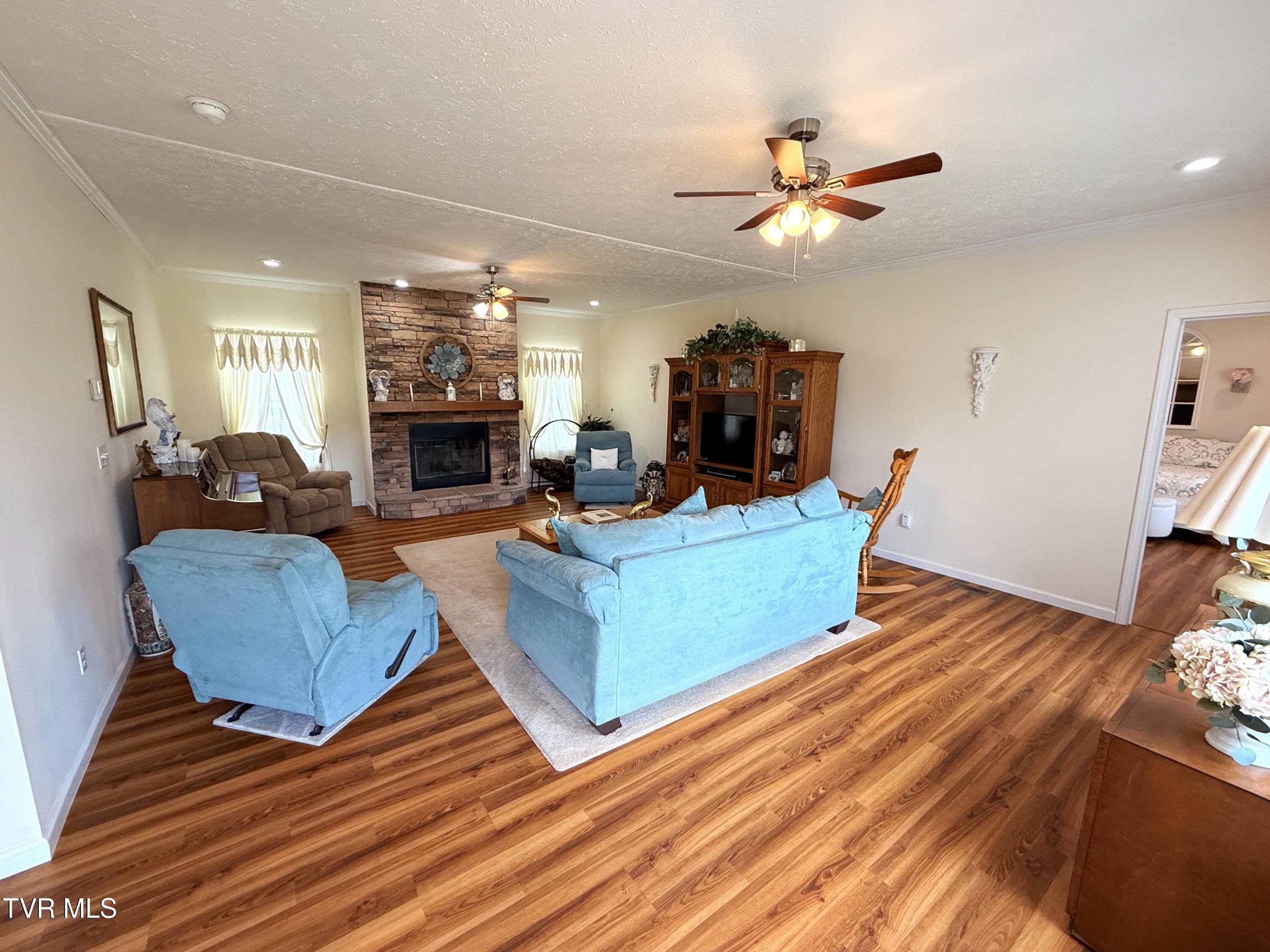 1930 Sail Road Newport, TN 37821 - Photo 5 of 31 5