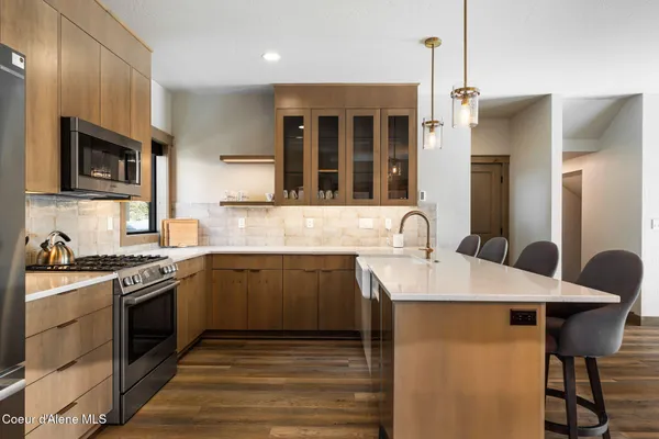 $2,599,000 | 50 Olaf Court, Sandpoint, ID 83864