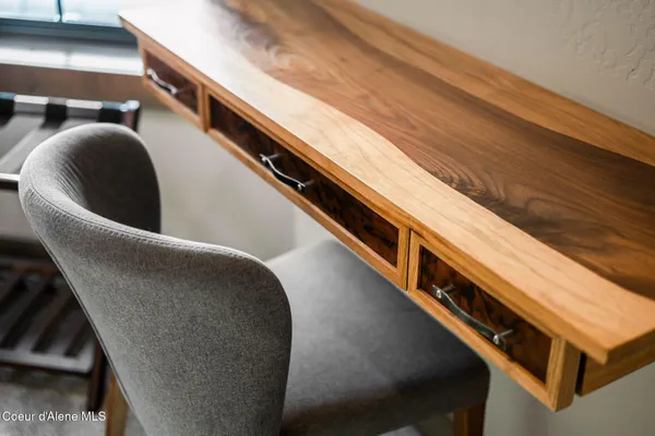 $2,599,000 | 50 Olaf Court, Sandpoint, ID 83864