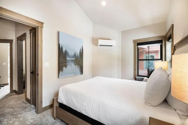 $2,599,000 | 50 Olaf Court, Sandpoint, ID 83864