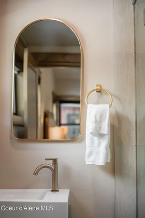 $2,599,000 | 50 Olaf Court, Sandpoint, ID 83864