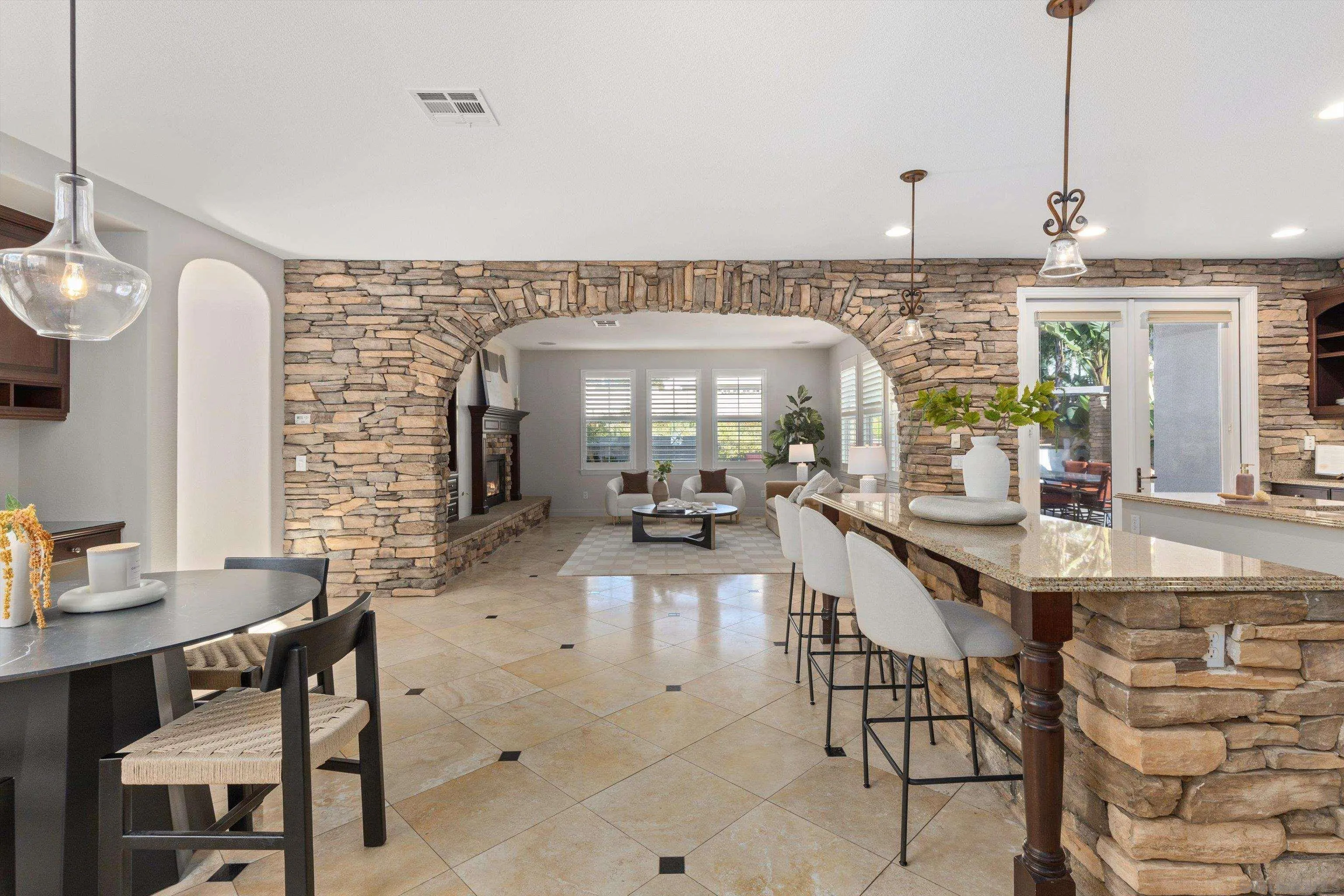 6230 Topiary Street Carlsbad, CA 92009 - Photo 16 of 64