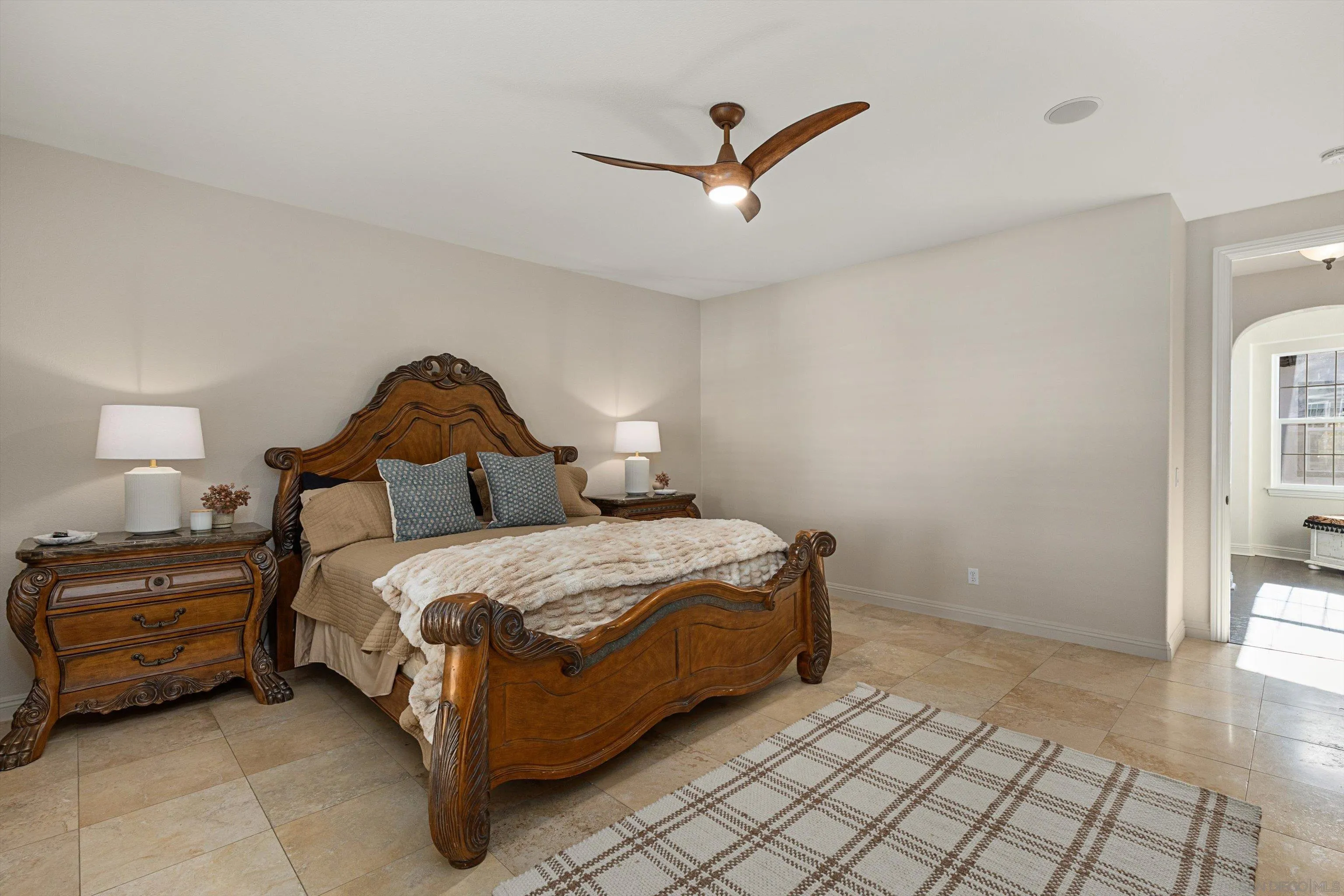 6230 Topiary Street Carlsbad, CA 92009 - Photo 28 of 64