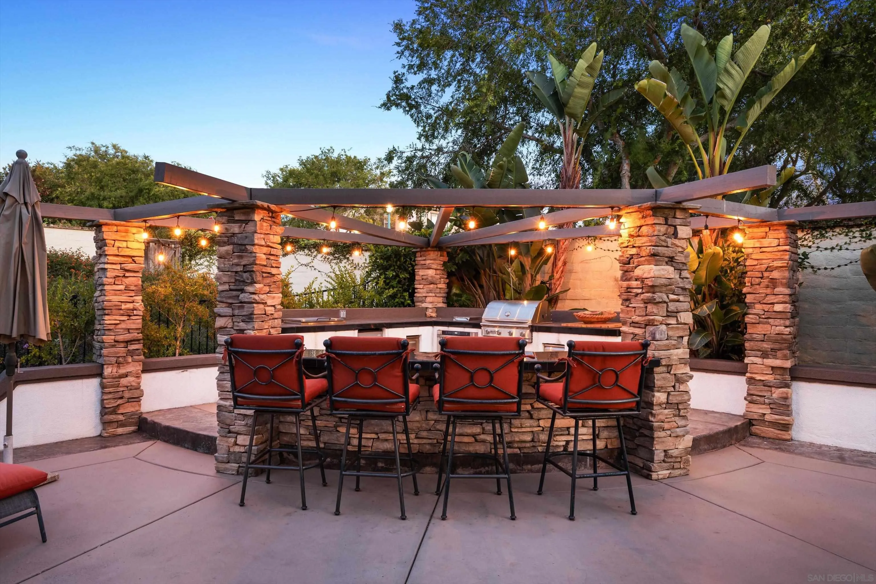 6230 Topiary Street Carlsbad, CA 92009 - Photo 48 of 64