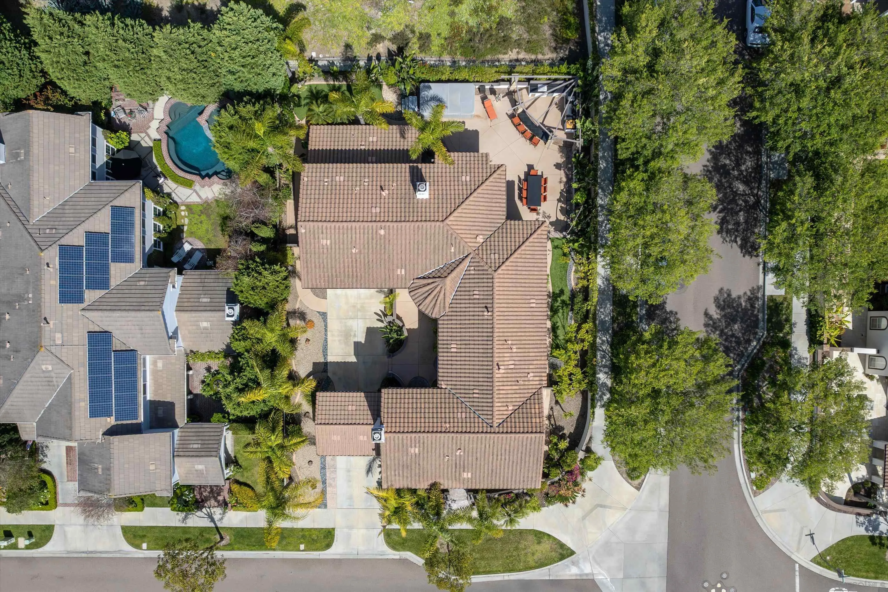 6230 Topiary Street Carlsbad, CA 92009 - Photo 52 of 64