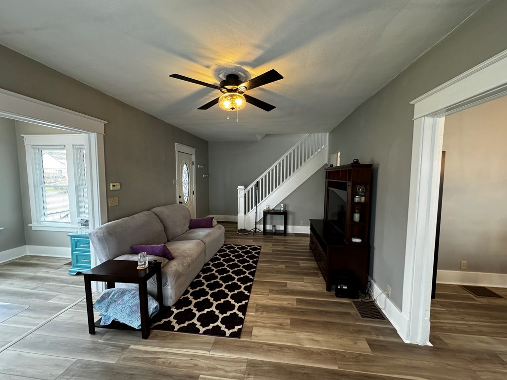 327 Oak Road Oil City, PA 16301 - Photo 17 of 34 Gallery Image 17