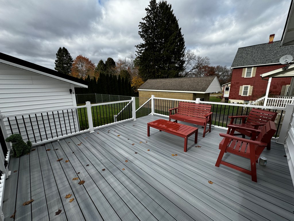 327 Oak Road Oil City, PA 16301 - Photo 9 of 34 Gallery Image 9