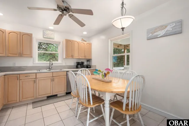 $795,000 | 215 Duck Road, Southern Shores, NC 27949