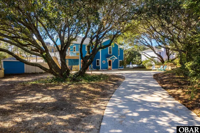 $795,000 | 215 Duck Road, Southern Shores, NC 27949