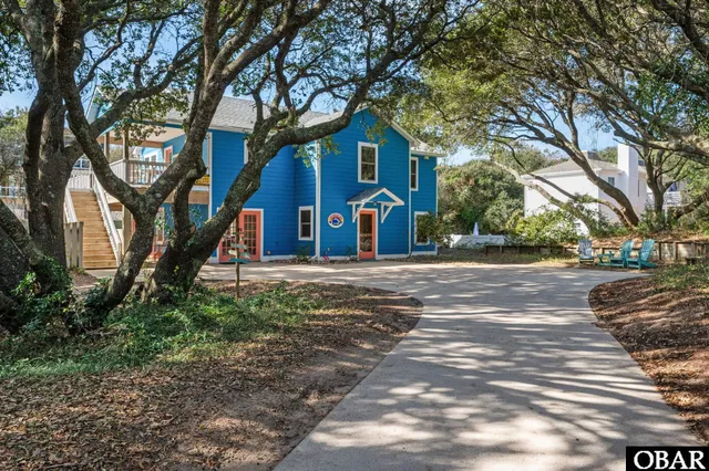 $795,000 | 215 Duck Road, Southern Shores, NC 27949