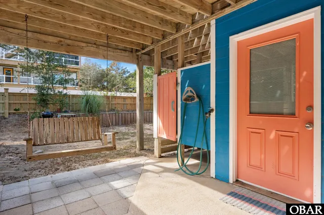 $795,000 | 215 Duck Road, Southern Shores, NC 27949