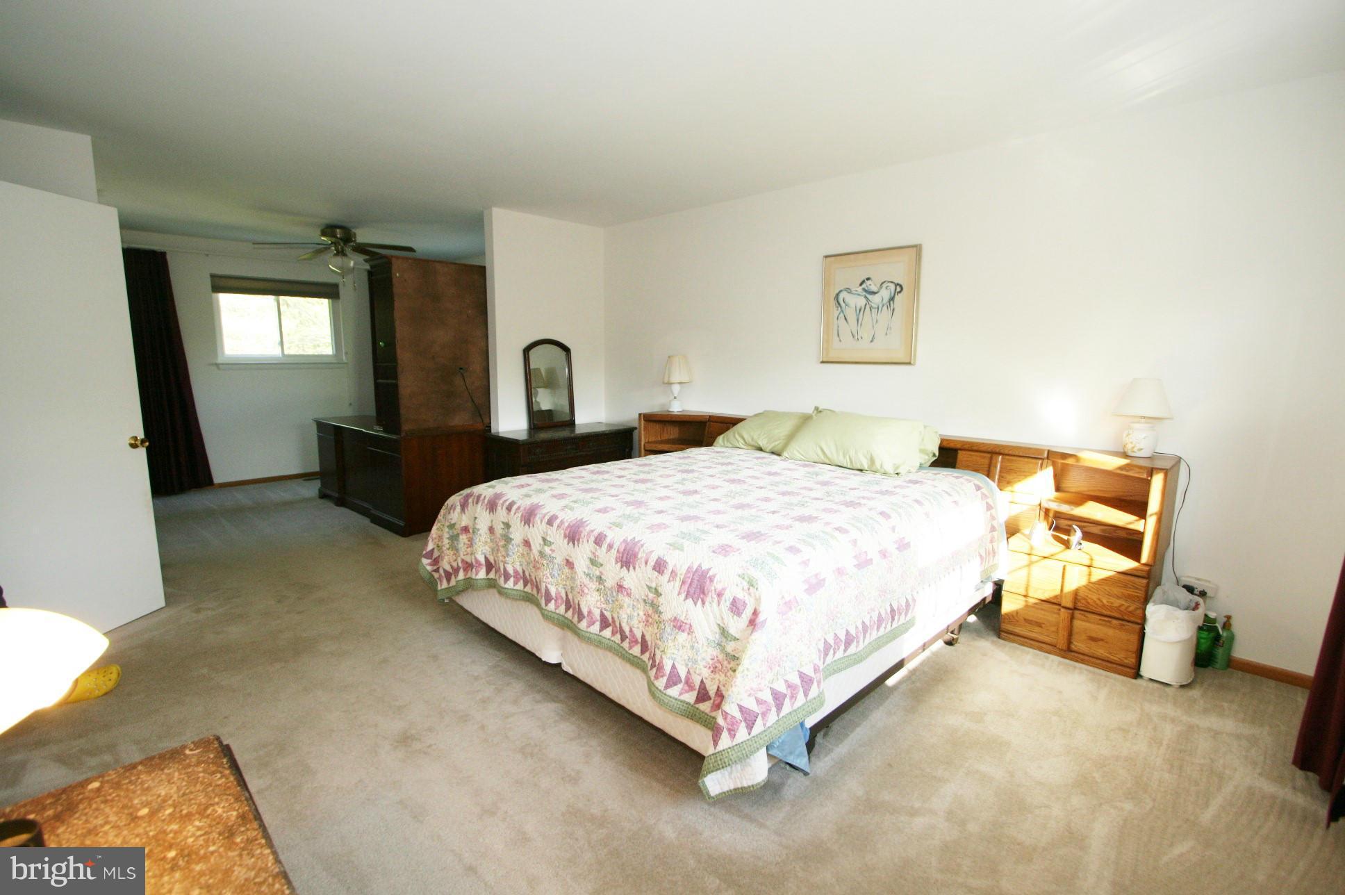 9406 North Penfield Road Columbia, MD 21045 - Photo 19 of 30 Bedroom (Master)