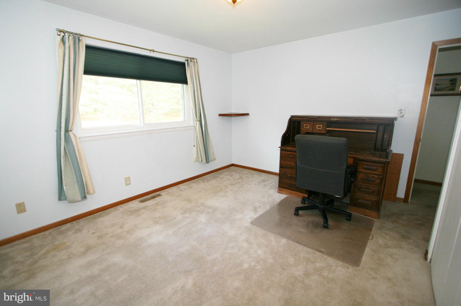 9406 North Penfield Road Columbia, MD 21045 - Photo 22 of 30 Bedroom 2