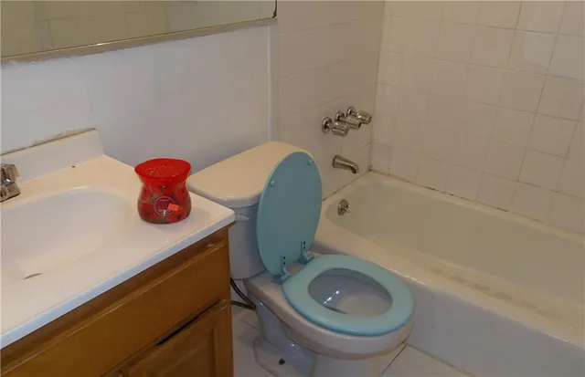 $449,900 | 260 Linden Boulevard, Unit 2F | Flatbush