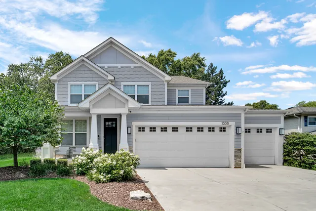 front view of house with a yard
