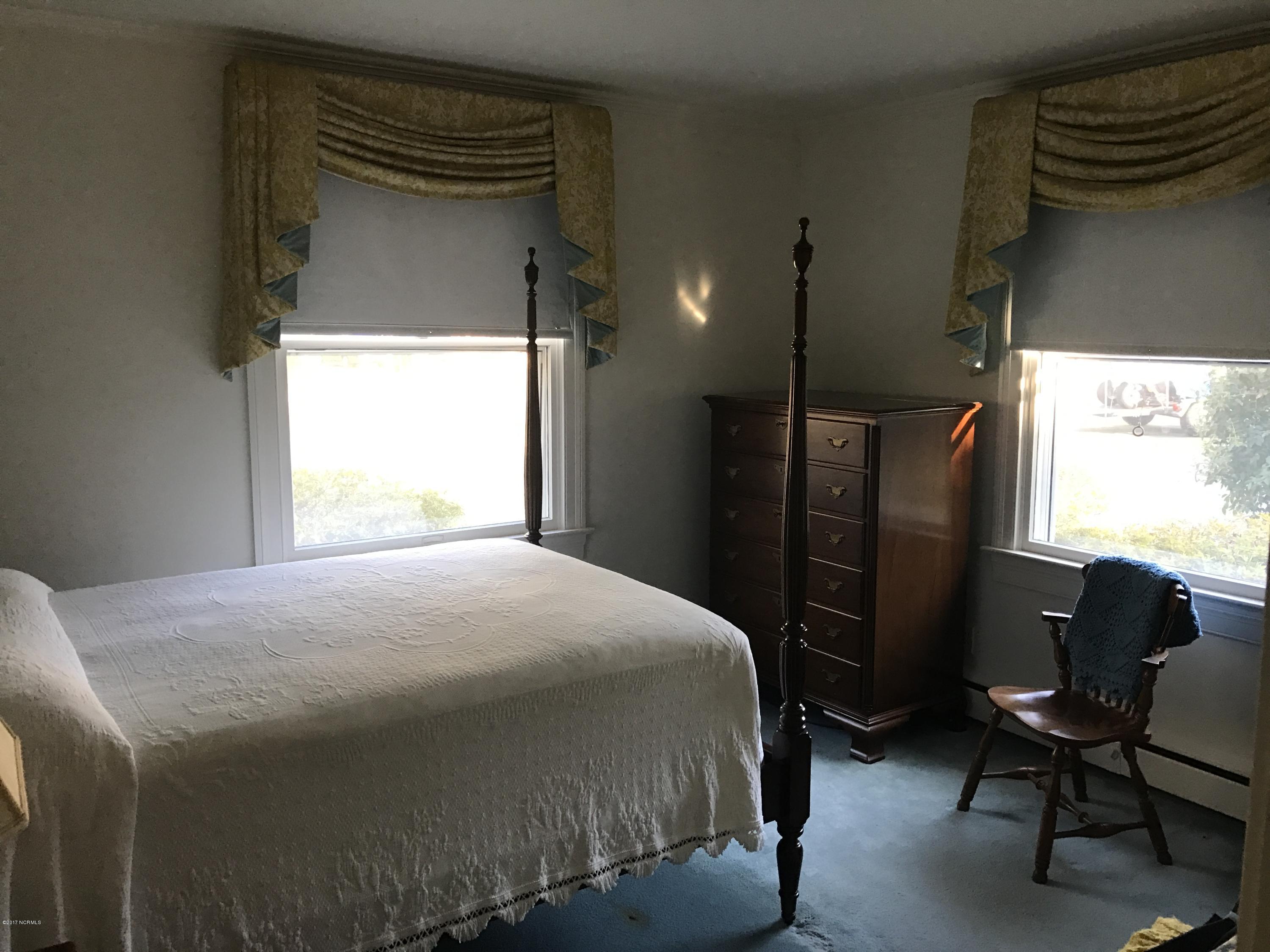 1208 Carey Road Kinston, NC 28501 - Photo 11 of 16 Bedroom 3