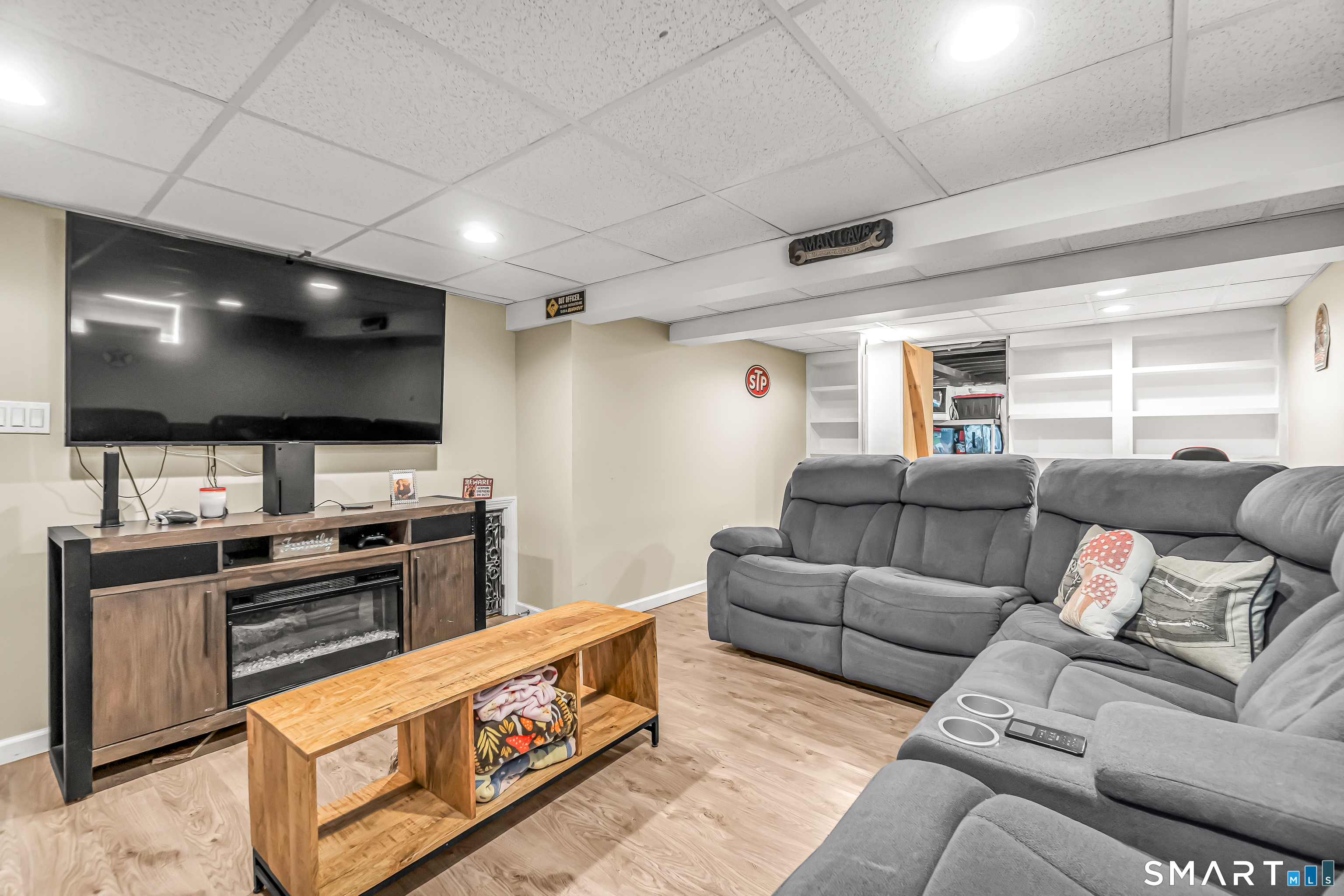 116 Meadowside Road Milford, CT 06460 - Photo 31 of 39