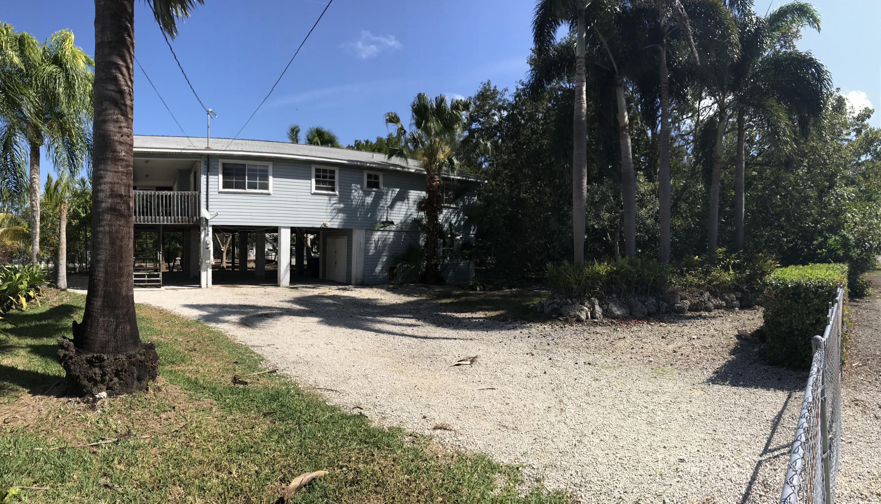 3863 George Road Big Pine Key, FL 33043 - Photo 3 of 42 Large fenced Yard