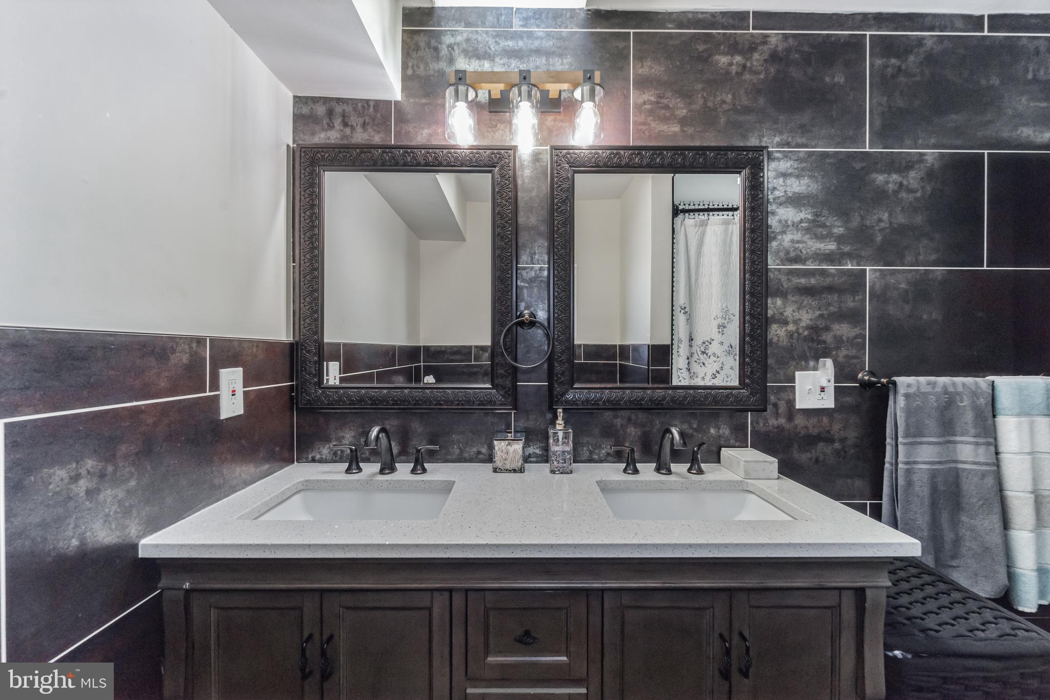 846 Sue Grove Road Essex, MD 21221 - Photo 17 of 37 Master Bath