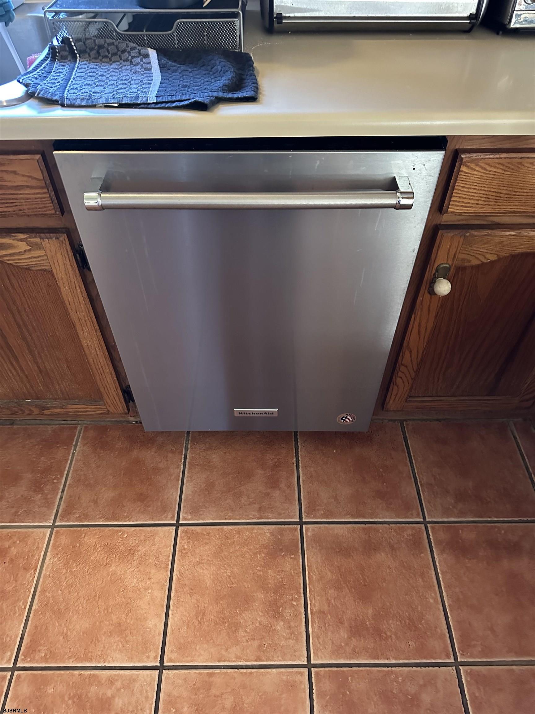 290 Mayflower Drive Buena, NJ 08310 - Photo 9 of 20