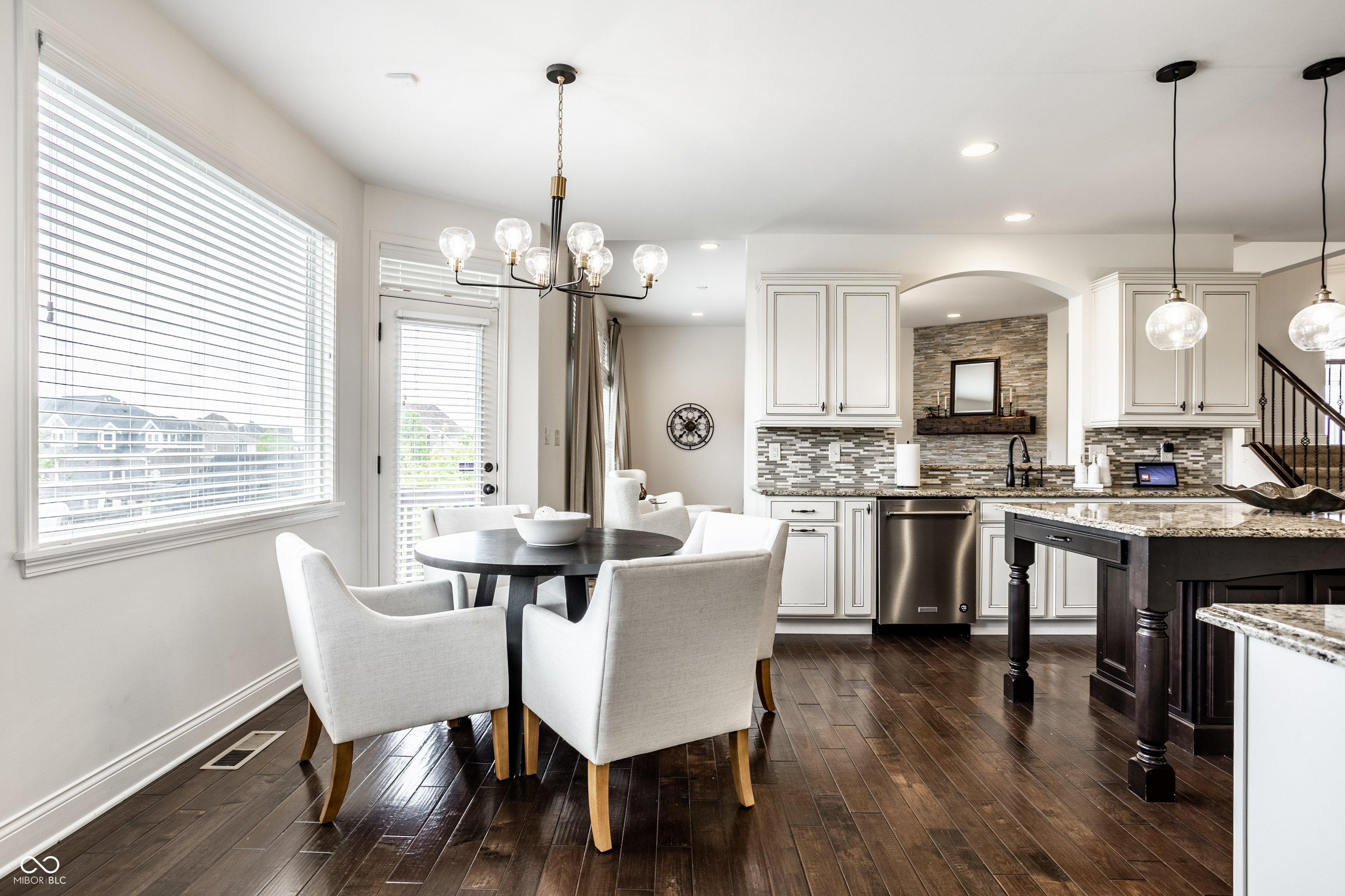 3905 Pelham Road Carmel, IN 46074 - Photo 20 of 55 Gallery Image 20
