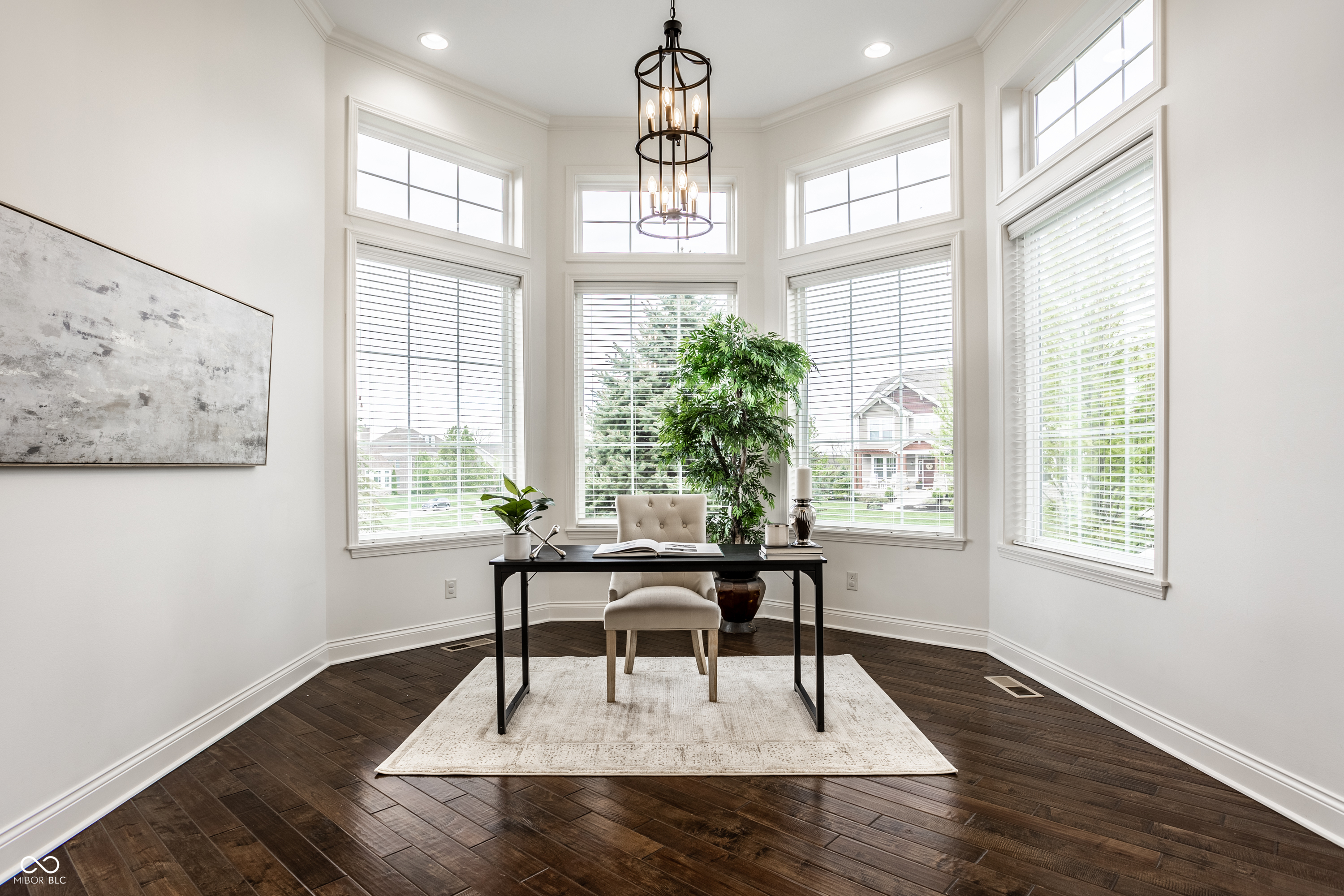 3905 Pelham Road Carmel, IN 46074 - Photo 6 of 55 Gallery Image 6