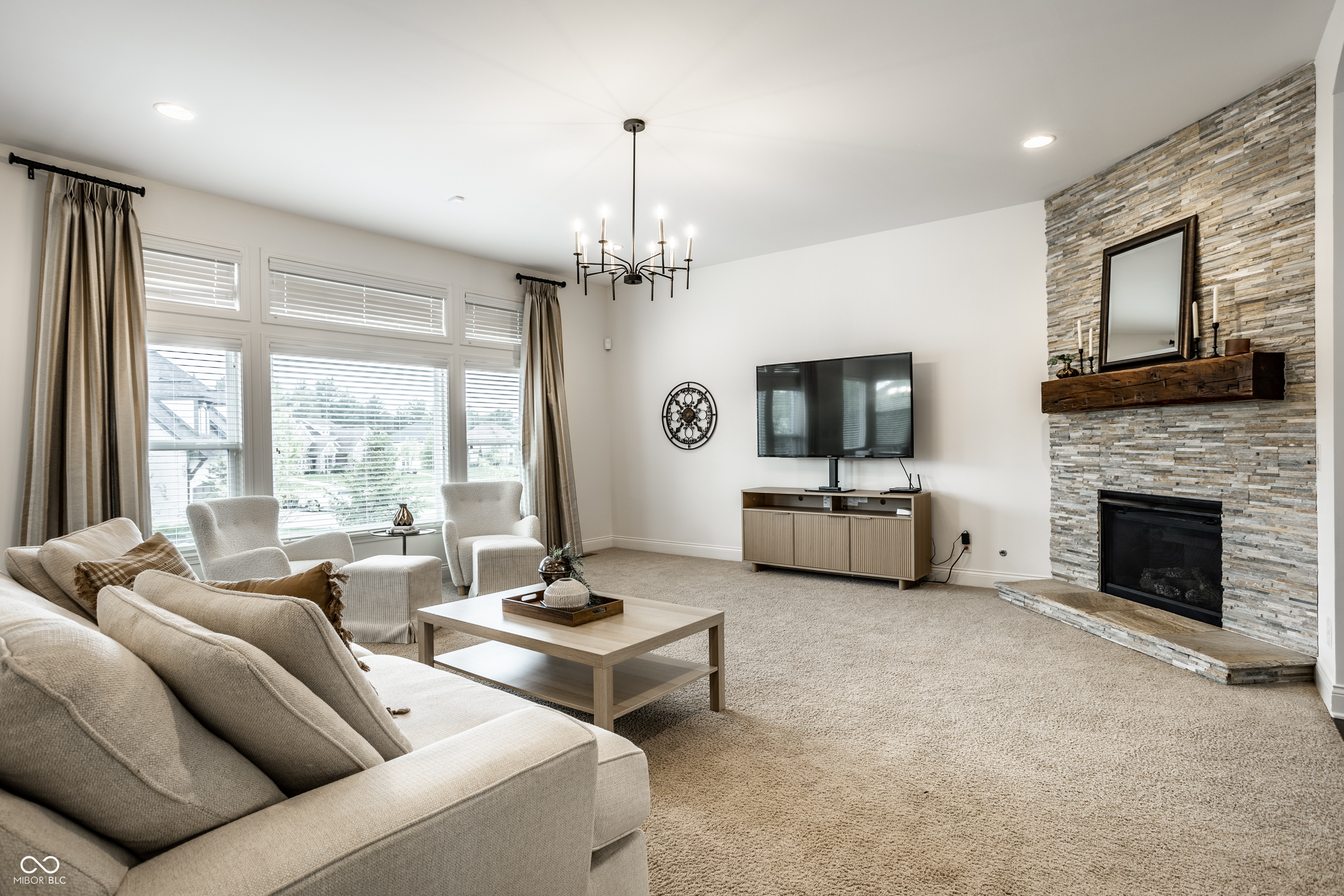 3905 Pelham Road Carmel, IN 46074 - Photo 8 of 55 Gallery Image 8