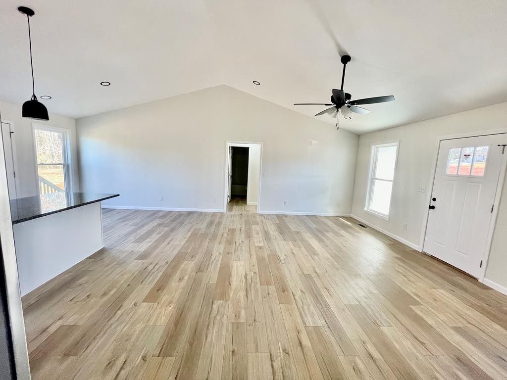 838 Frank Anderson Road Sparta, TN 38583 - Photo 8 of 20 Gallery Image 8