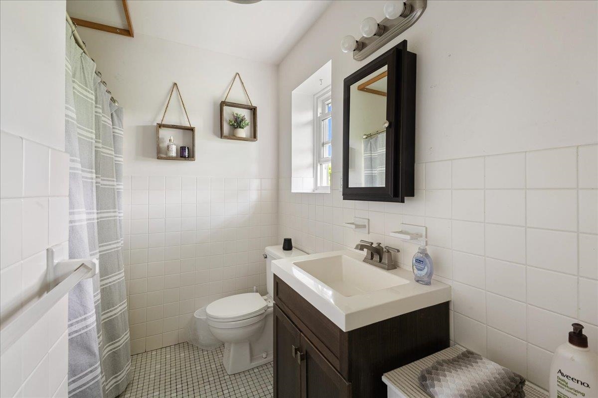 100 Ridge Road Williston, VT 05495 - Photo 32 of 55