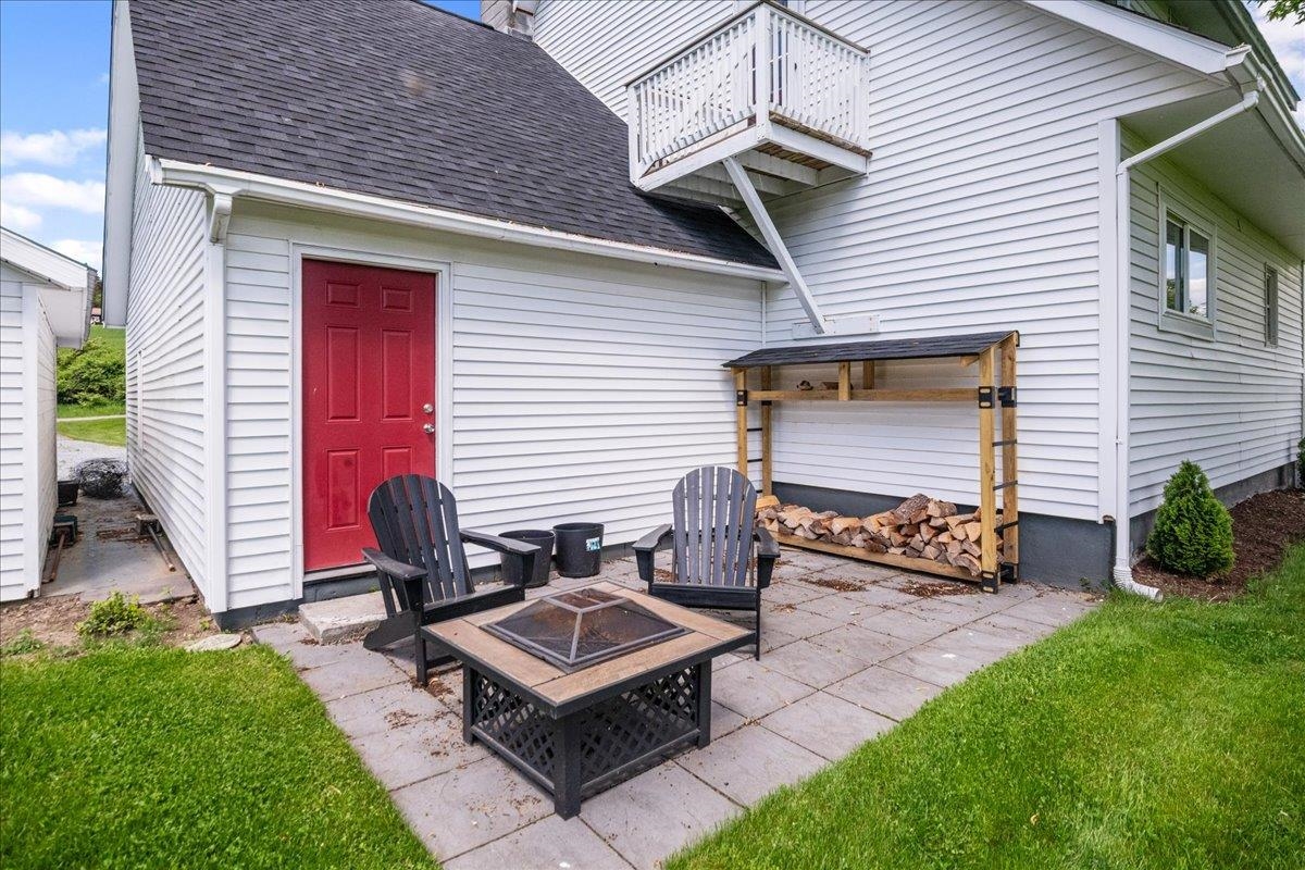 100 Ridge Road Williston, VT 05495 - Photo 8 of 55