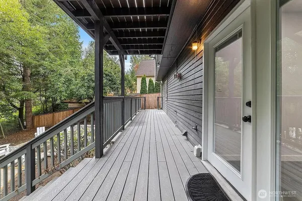 $5,500 | 13417 110th Place Northeast, Kirkland, WA 98034