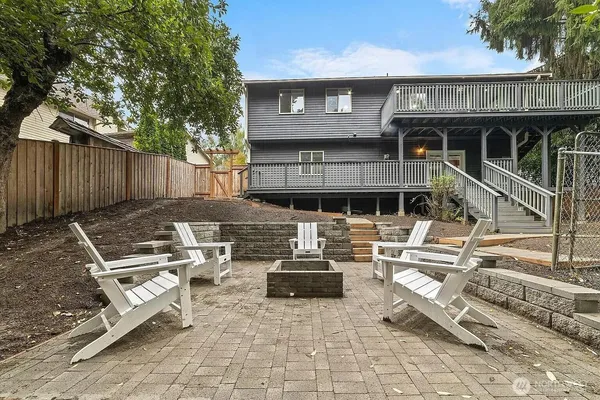 $5,500 | 13417 110th Place Northeast, Kirkland, WA 98034