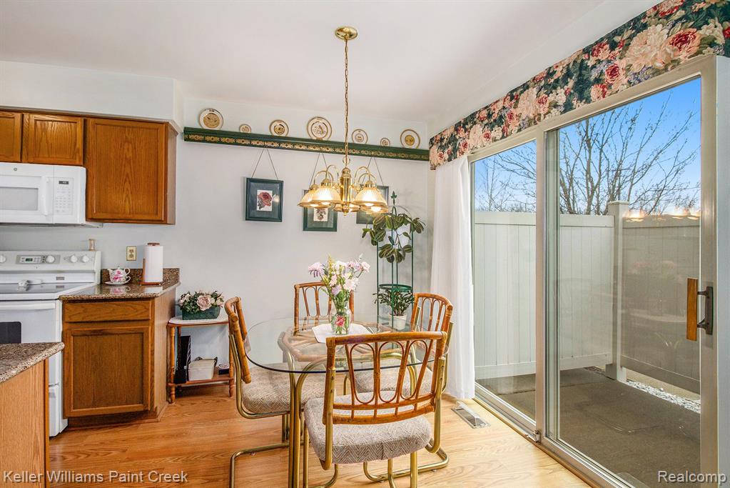 3009 High Pointe Ridge Road Lake Orion, MI 48359 - Photo 6 of 16
